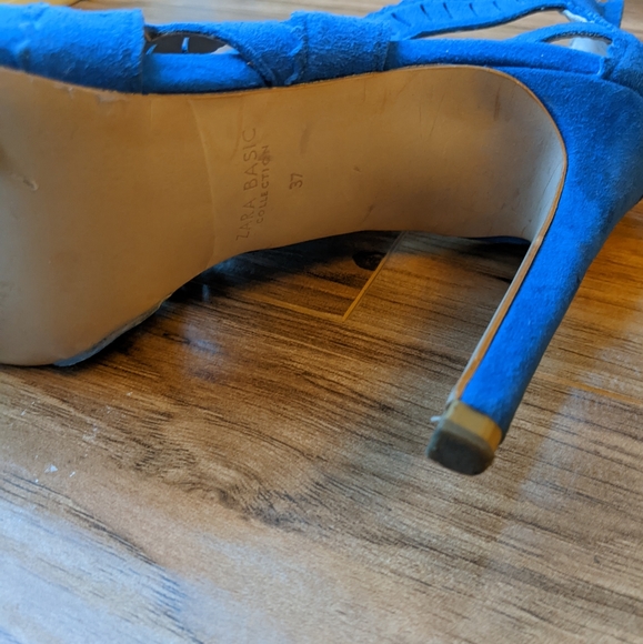 Zara Blue Laser Cut Statement Fashion Bootie - Picture 2 of 6